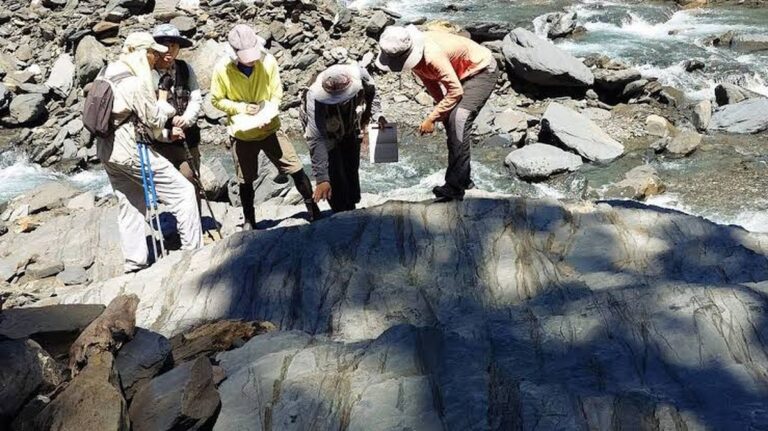 Entdeckung eines Hochpotenzial-Geothermiefeldes in Yilan: Taiwans erster tiefengeothermischer Erdbohrung