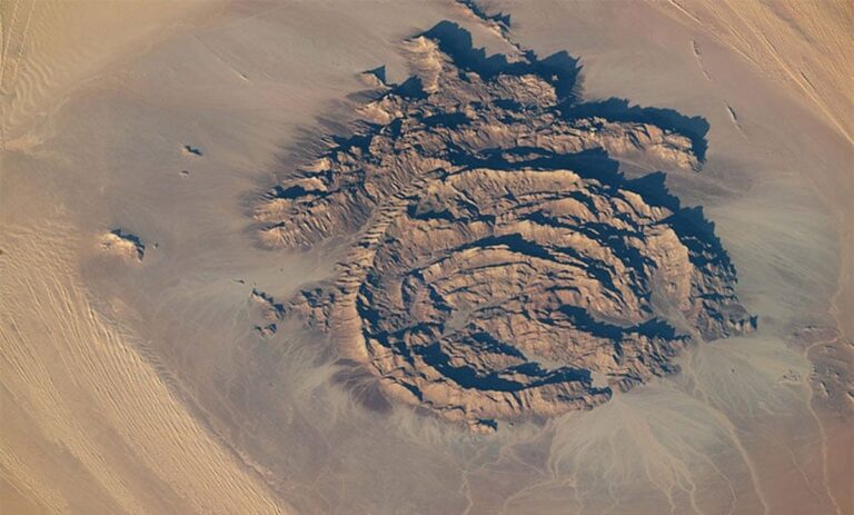 Geheimnisvolle Ringgebirge in der Sahara: Entdeckungen von Astronauten
