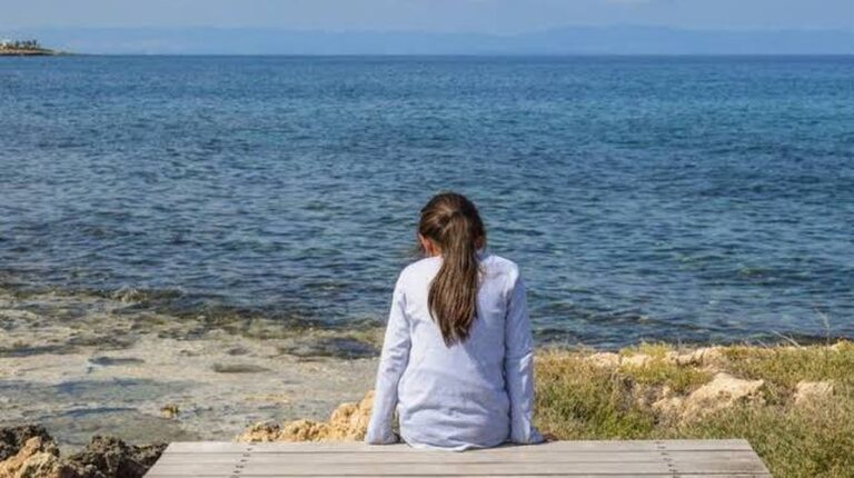 Warum es schwieriger wird, nach einer Phase der Stille wieder zu sprechen: Einblick in die Funktionalität des präfrontalen Kortex