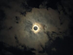 Die Bedeutung der kommenden Sonnenfinsternis 2027